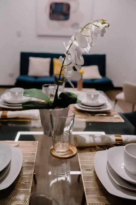 Apartamento Exclusivo Ciudad De Guatemala Zona 10 Zewnętrze zdjęcie